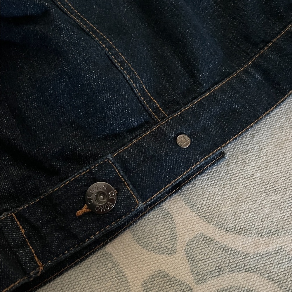 Cropped Jean Jacket - Picture 7 of 14